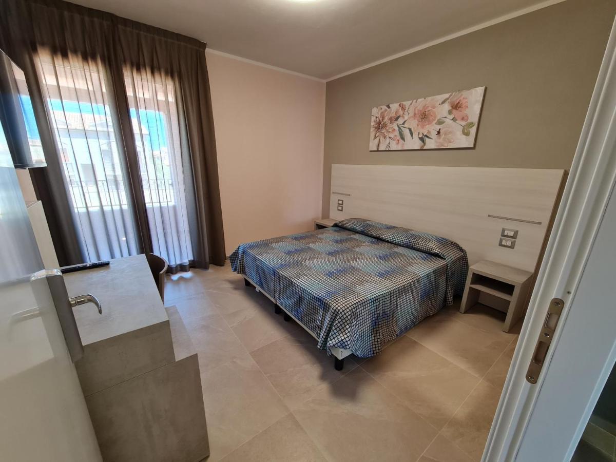 Il Risveglio Di Pula Domo Hotel Eksteriør billede